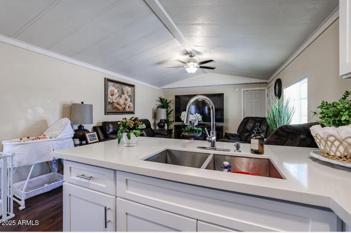 12727 W Glendale Avenue 106