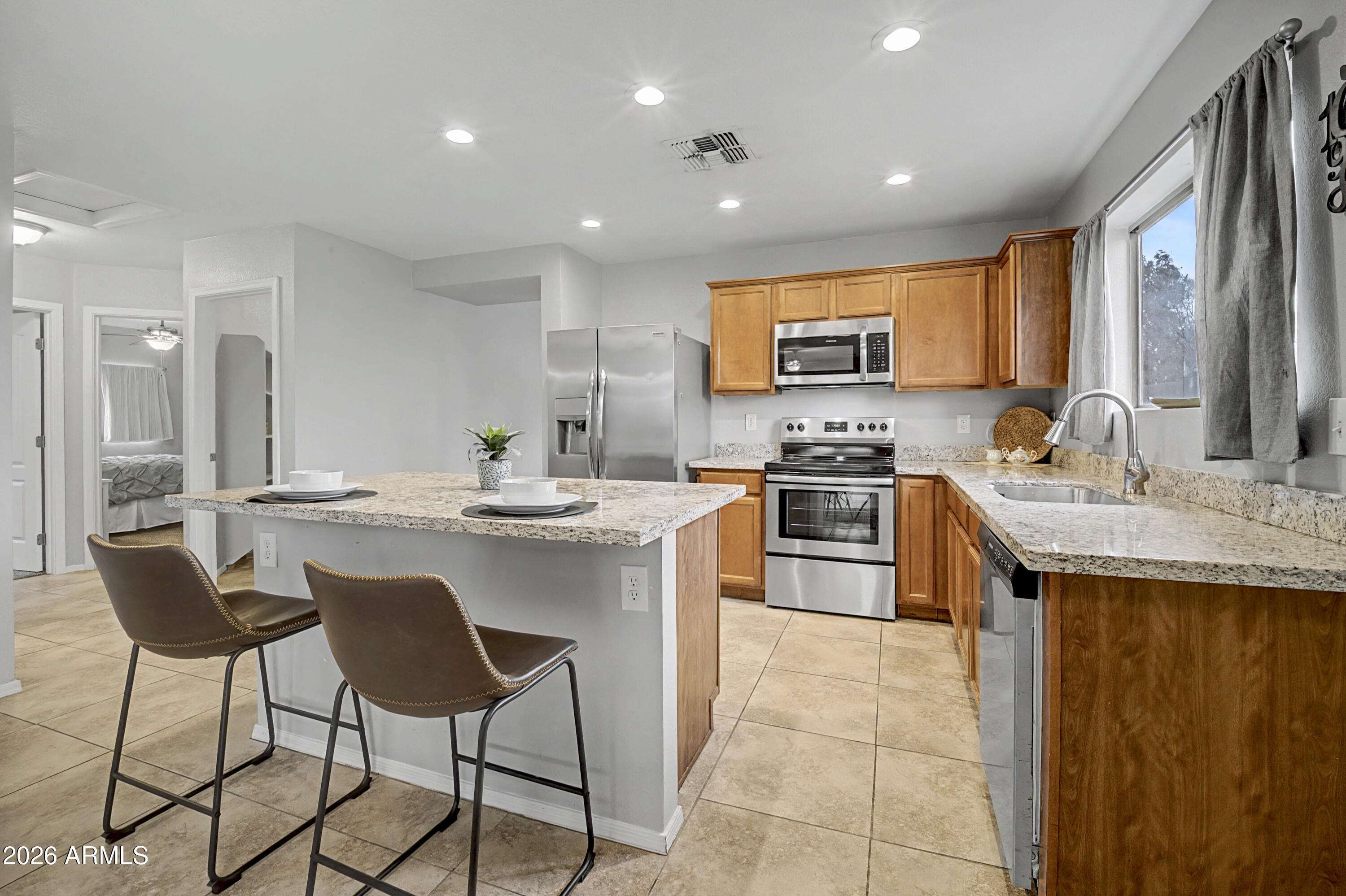 2665 W SILVER CREEK Lane