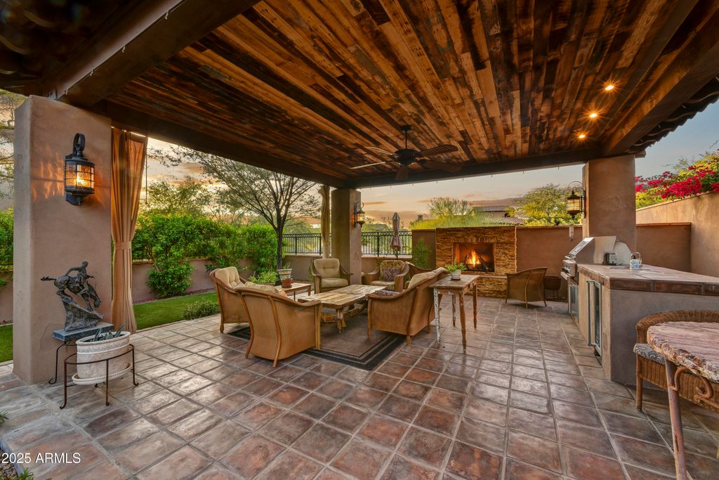 Photo of 3219 S Silverberry Court, Gold Canyon, AZ 85118 (MLS # 6932186)