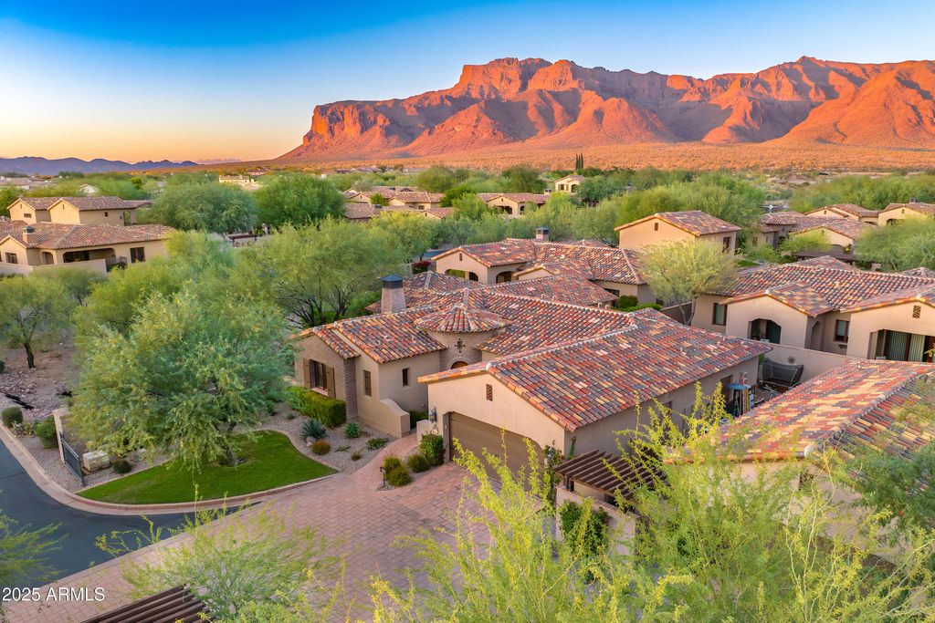 Photo of 3219 S Silverberry Court, Gold Canyon, AZ 85118 (MLS # 6932186)