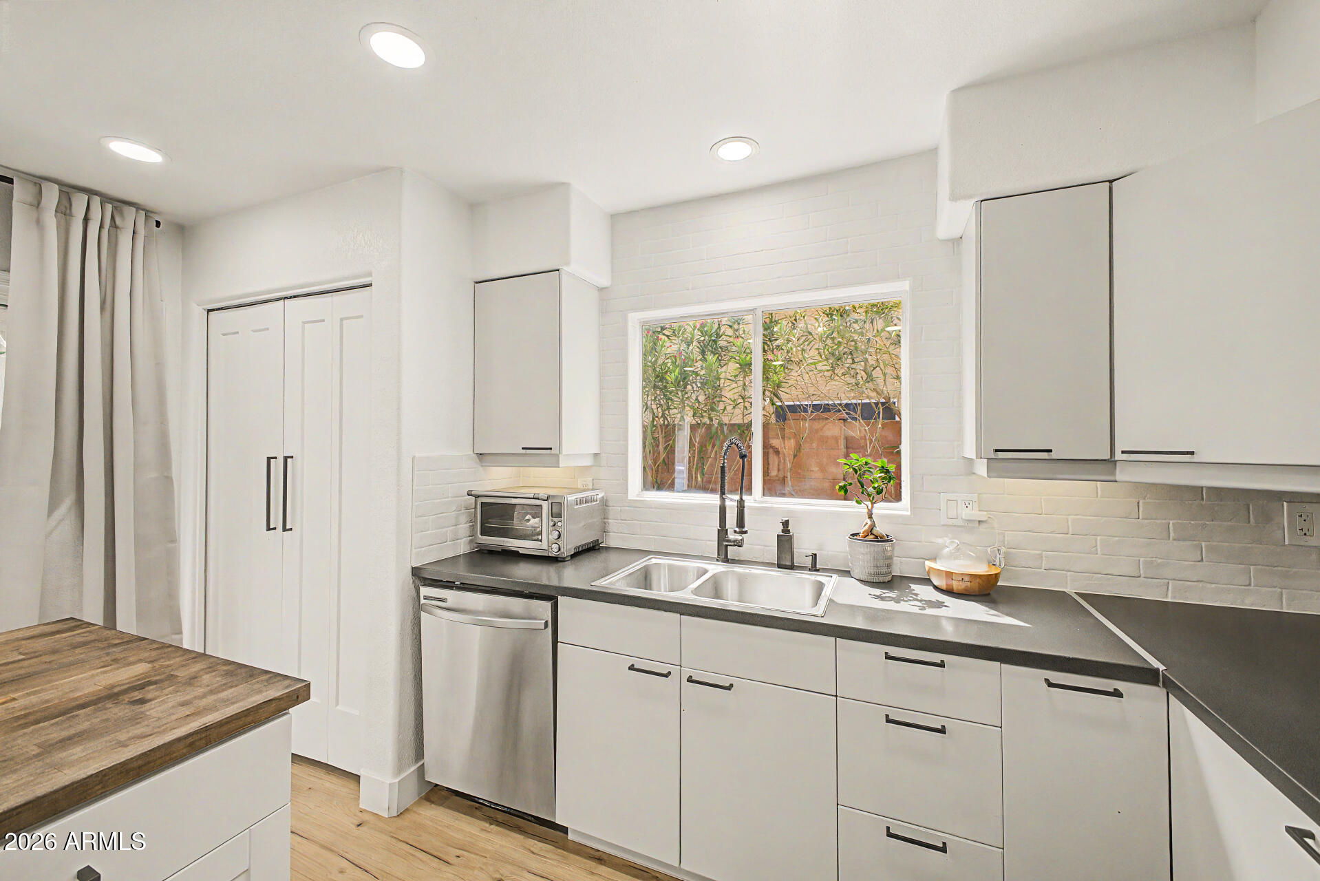 VILLAGES AT GROVERS CONDOMINIUM - Residential