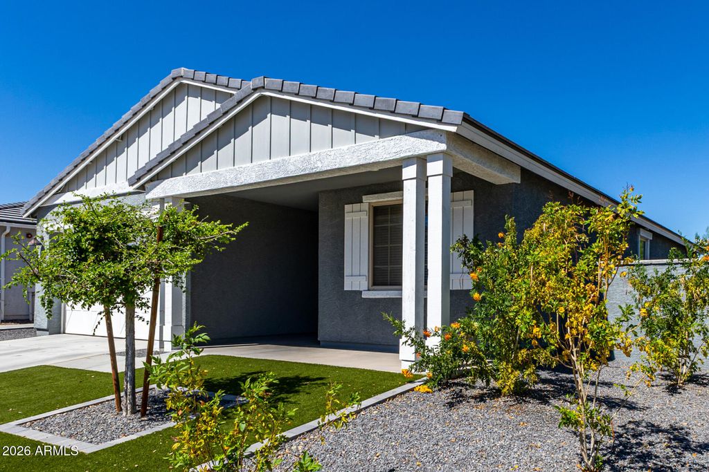 Photo of 13130 W Crestvale Drive, Peoria, AZ 85383 (MLS # 7000859)