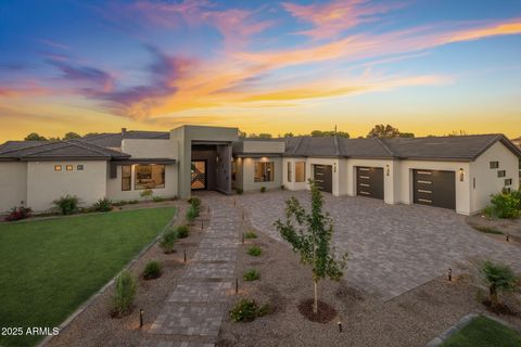 3374 E AQUARIUS Court Chandler AZ 85249