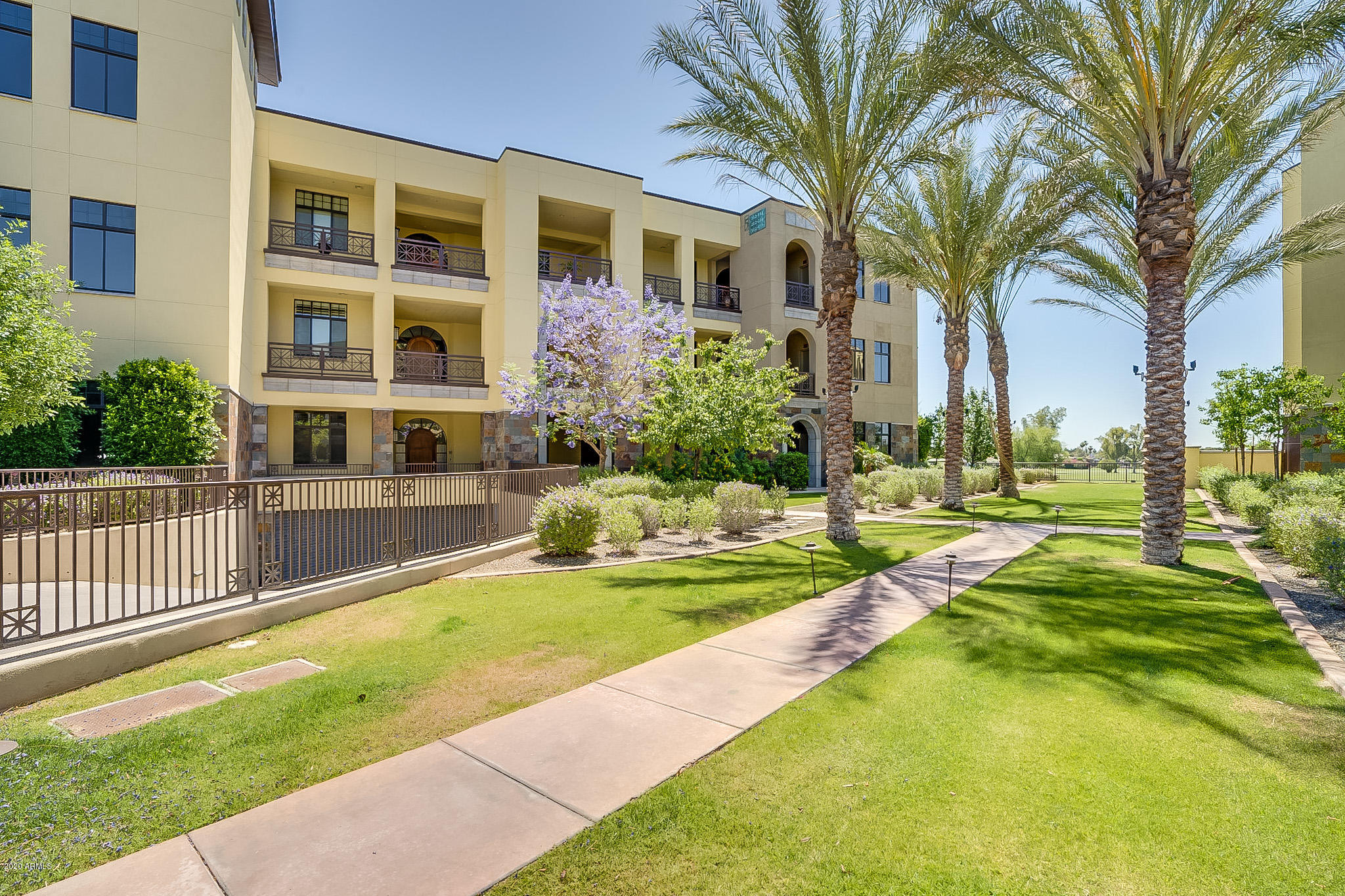 TWO BILTMORE ESTATES 2ND AMD - Residential
