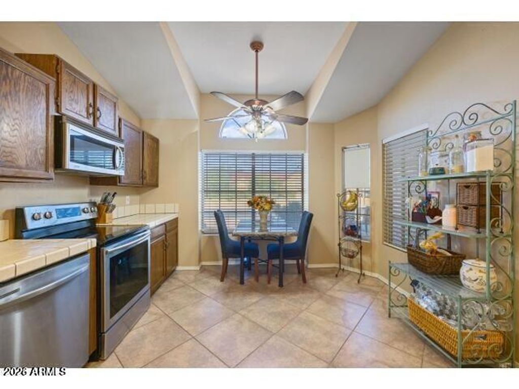 Photo of 6723 W Cinnabar Avenue, Peoria, AZ 85345 (MLS # 6972276)