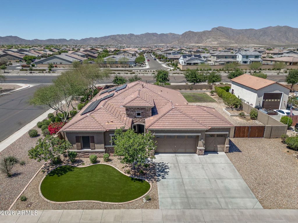 Photo of 5706 N 186th Drive, Litchfield Park, AZ 85340 (MLS # 7015511)