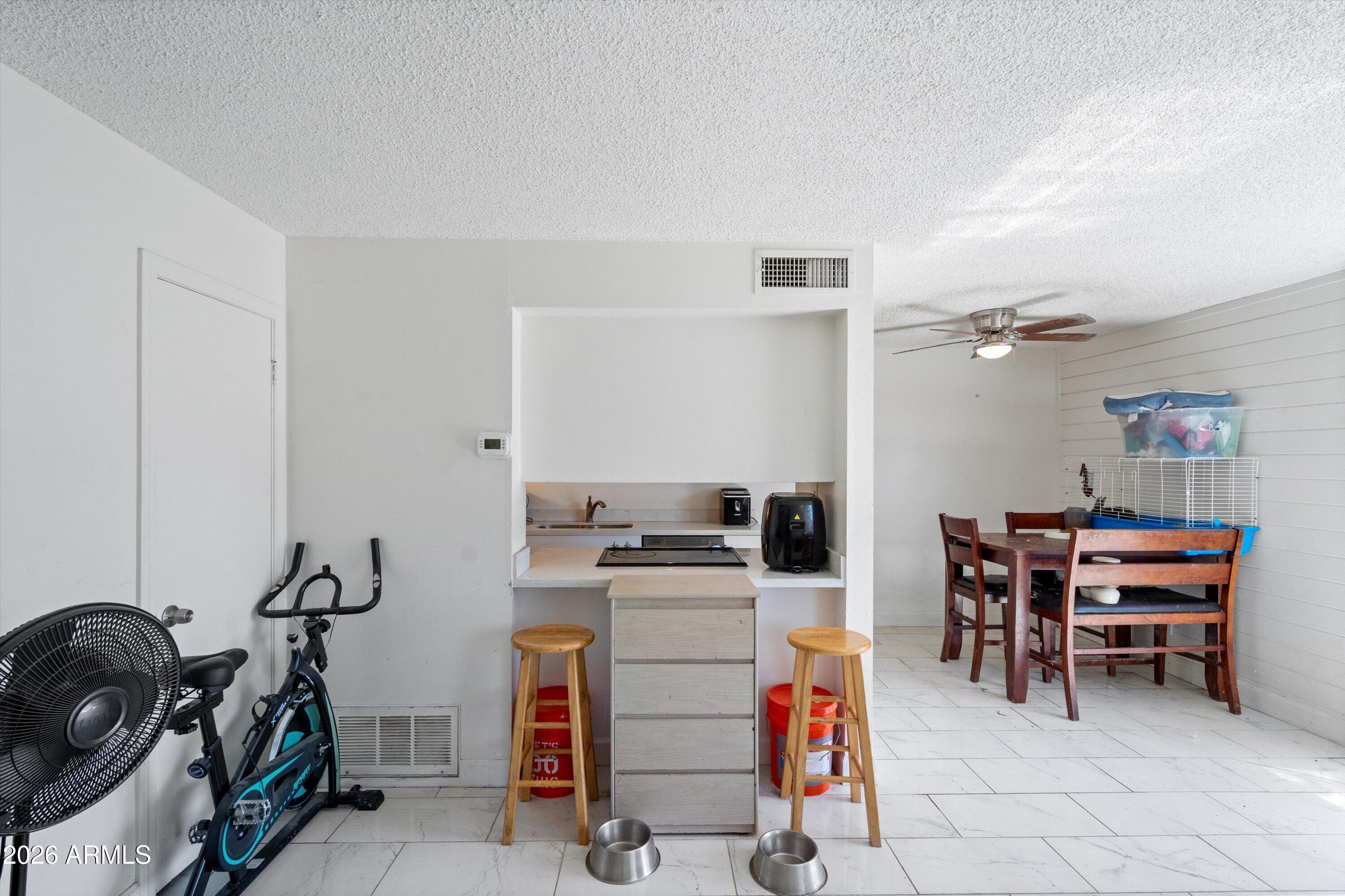 HALLCRAFT VILLAS - Residential