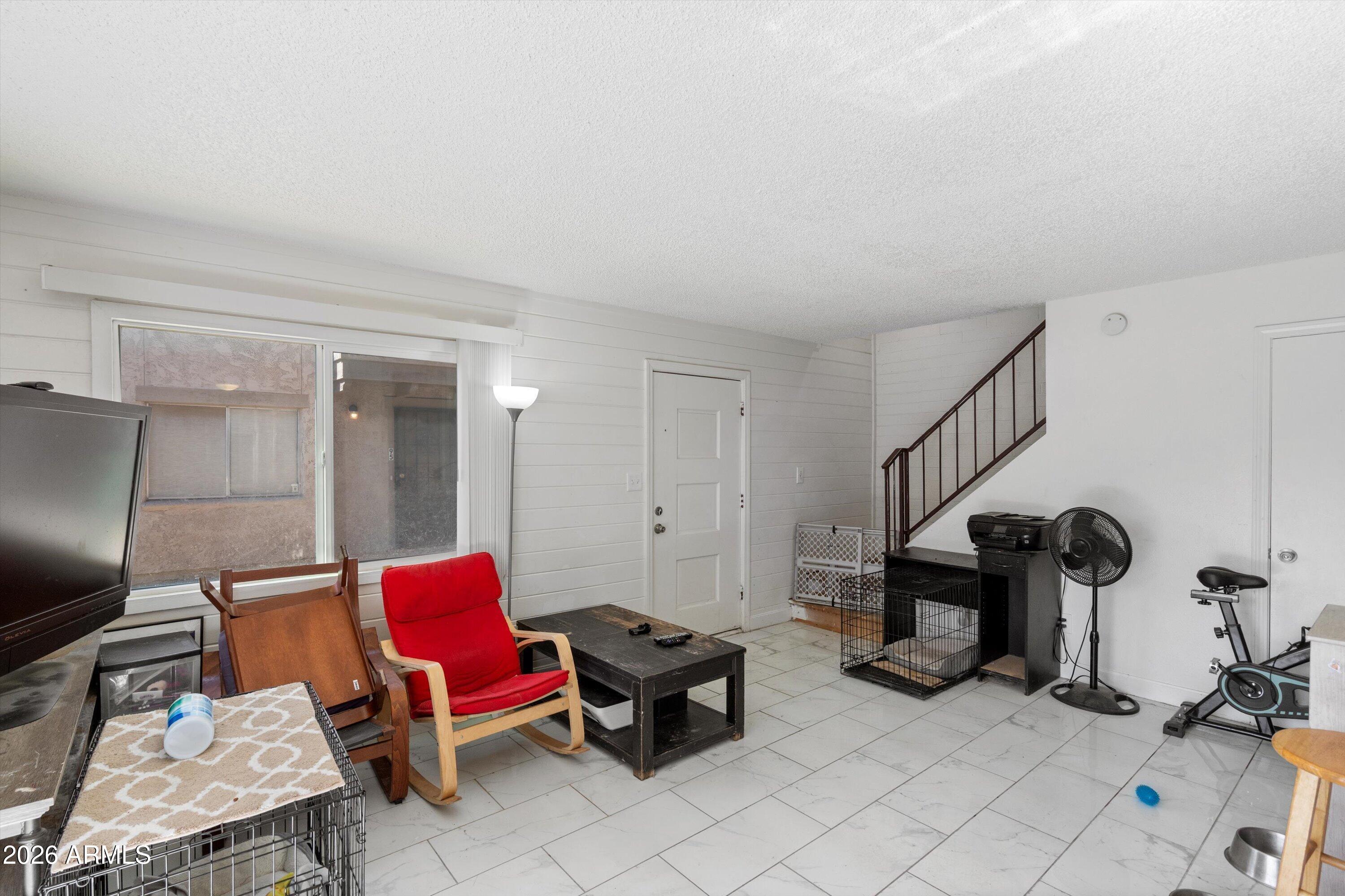 HALLCRAFT VILLAS - Residential