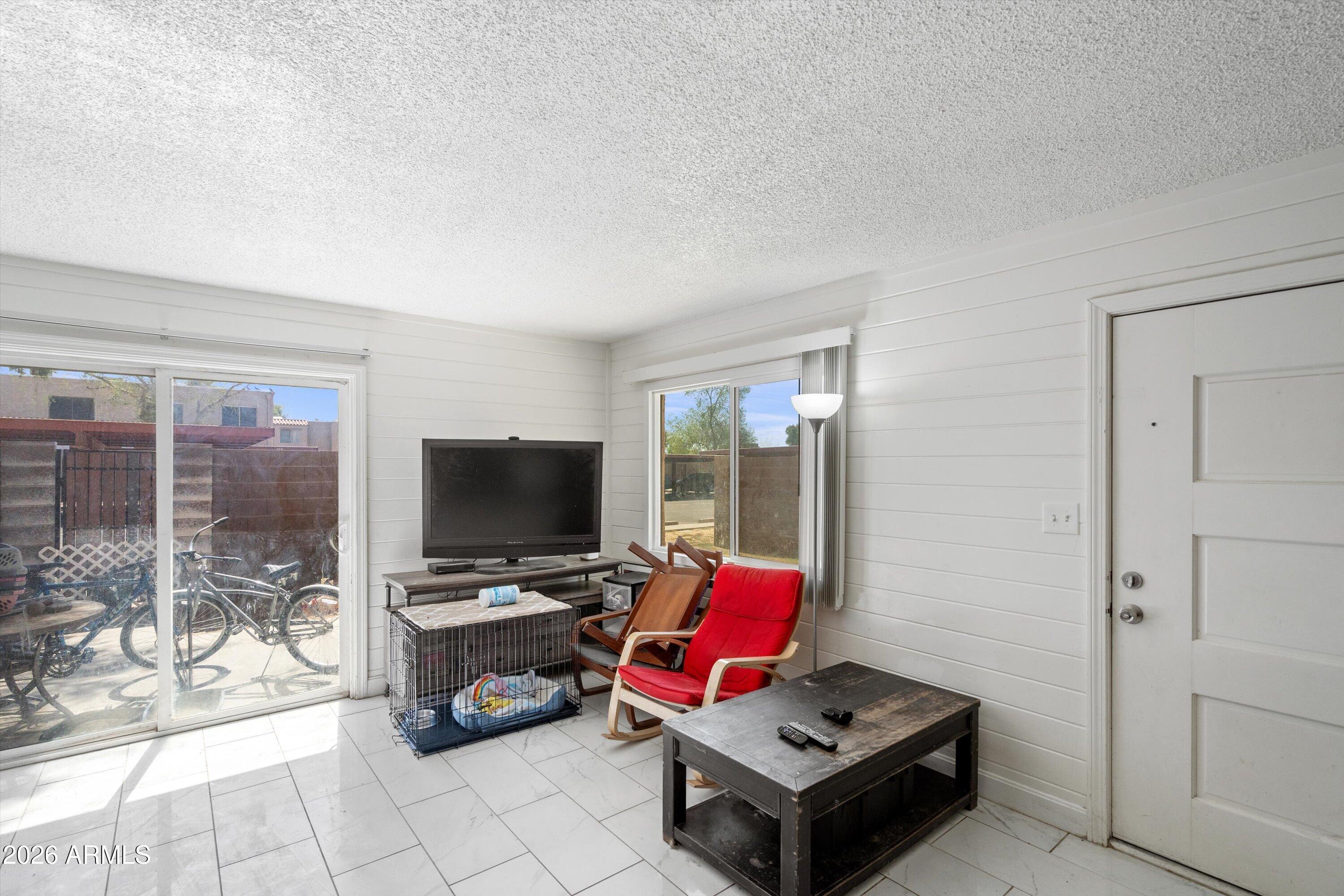 HALLCRAFT VILLAS - Residential