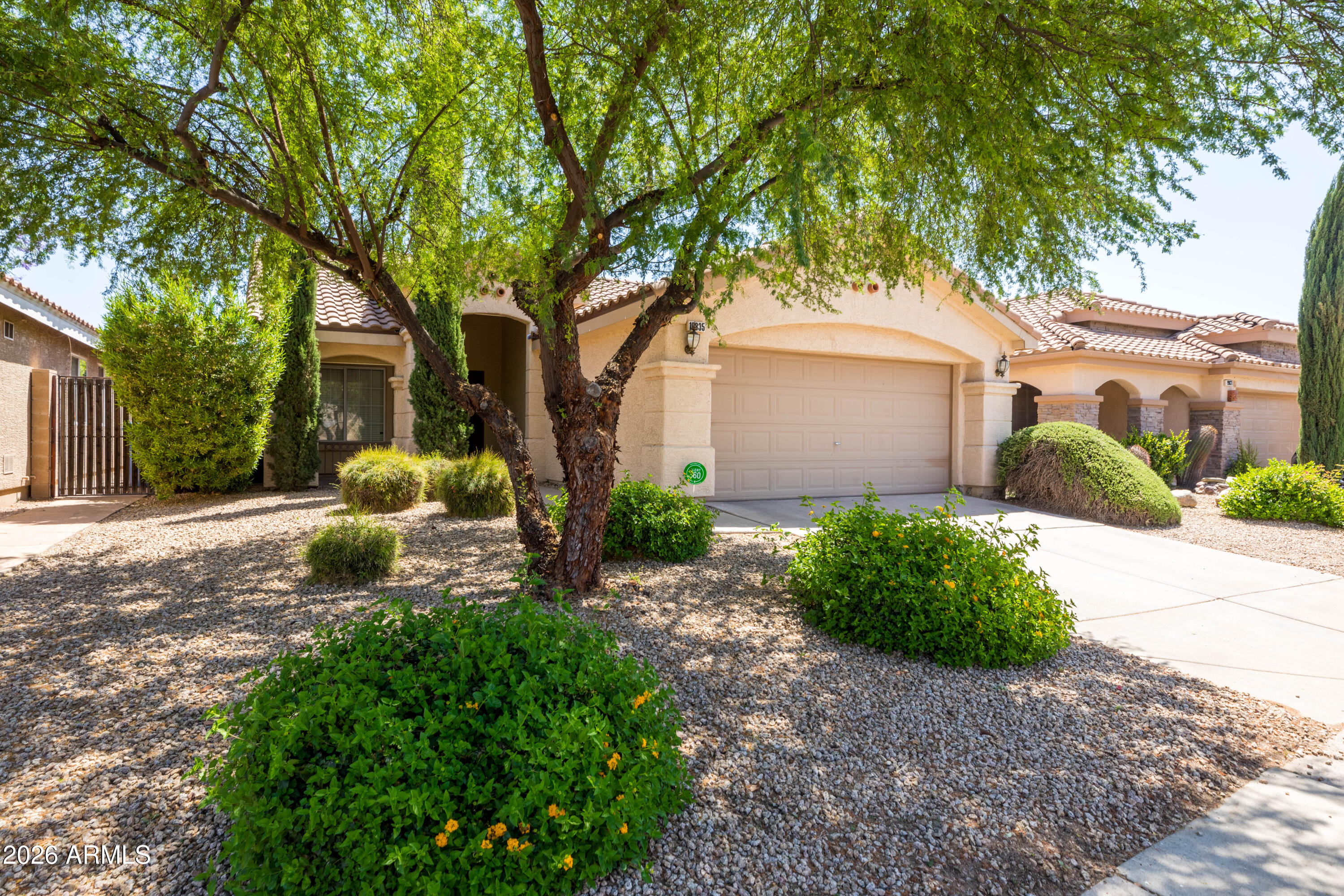 KAUFMAN BROAD AT DESERT CANYON - Residential
