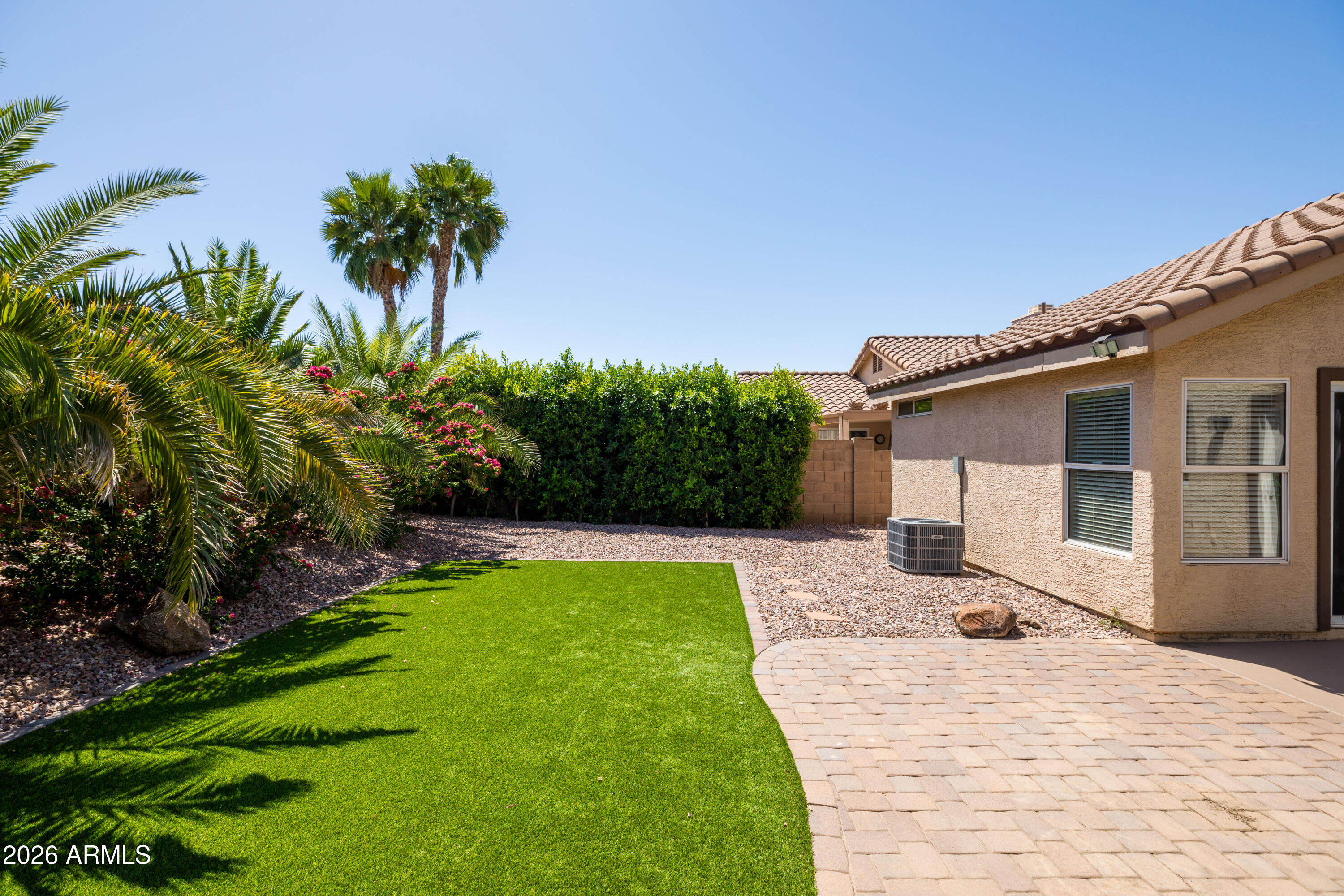 KAUFMAN BROAD AT DESERT CANYON - Residential