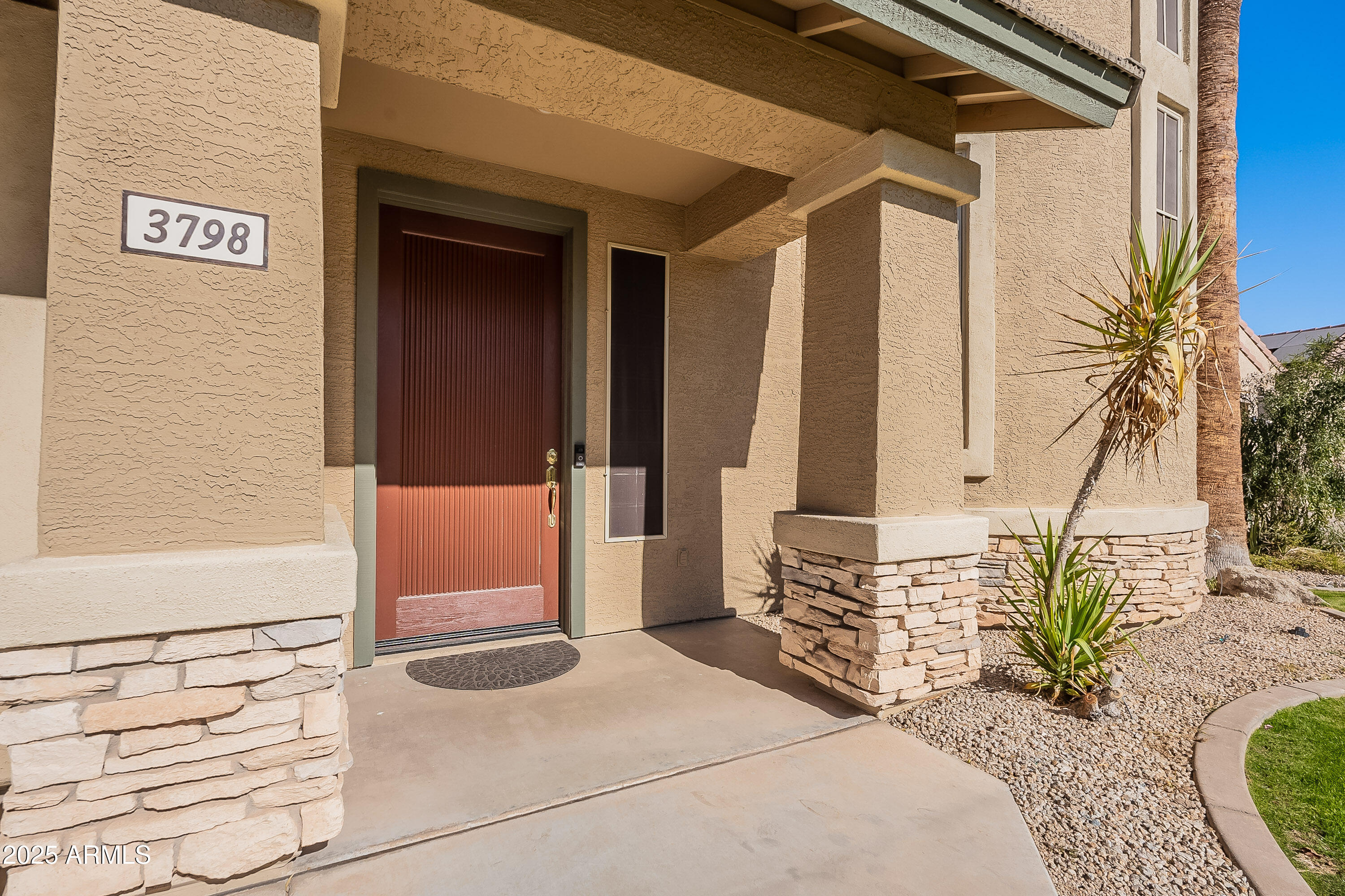 3798 E LATHAM Court