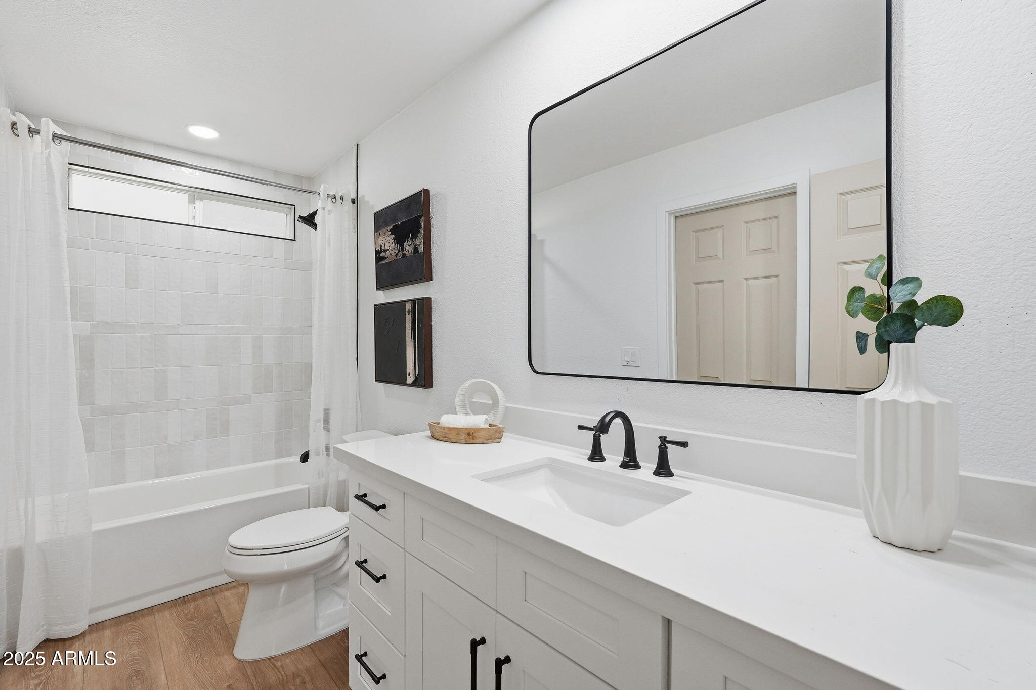 2608 E VILLA RITA Drive