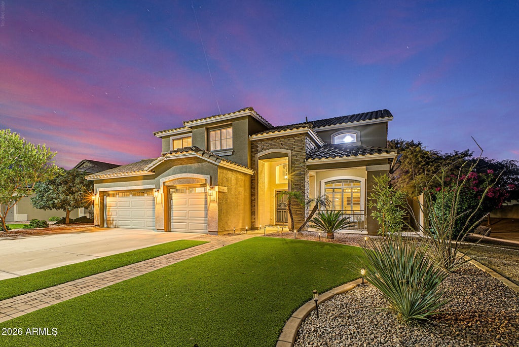 Photo of 894 S Oak Street, Gilbert, AZ 85233 (MLS # 7076649)