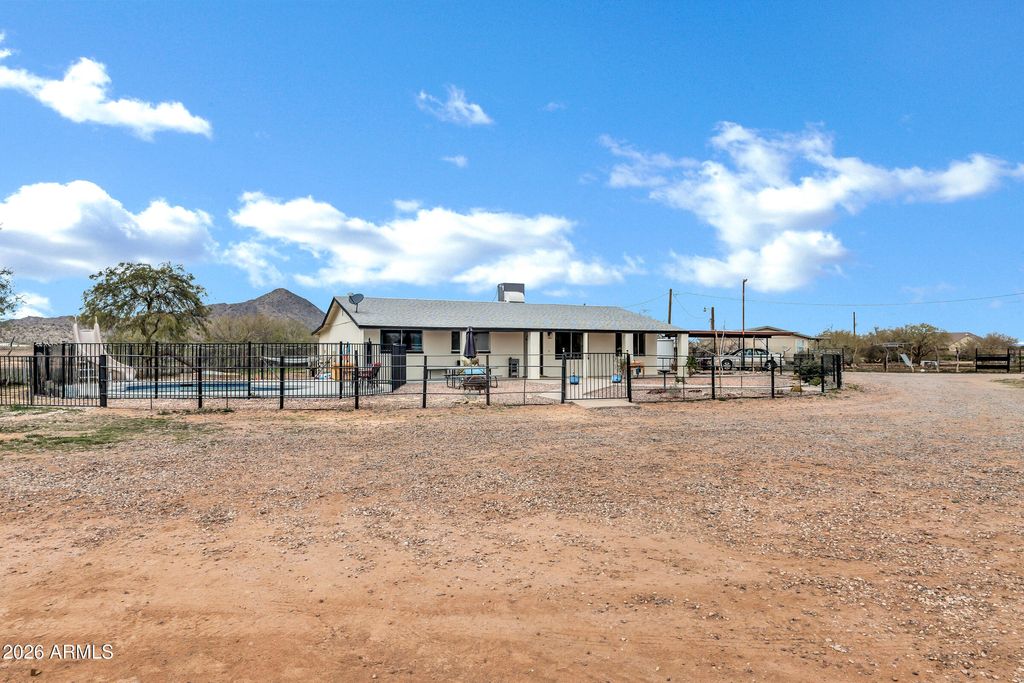 Photo of 6618 N Evans Road, Coolidge, AZ 85128 (MLS # 6968489)