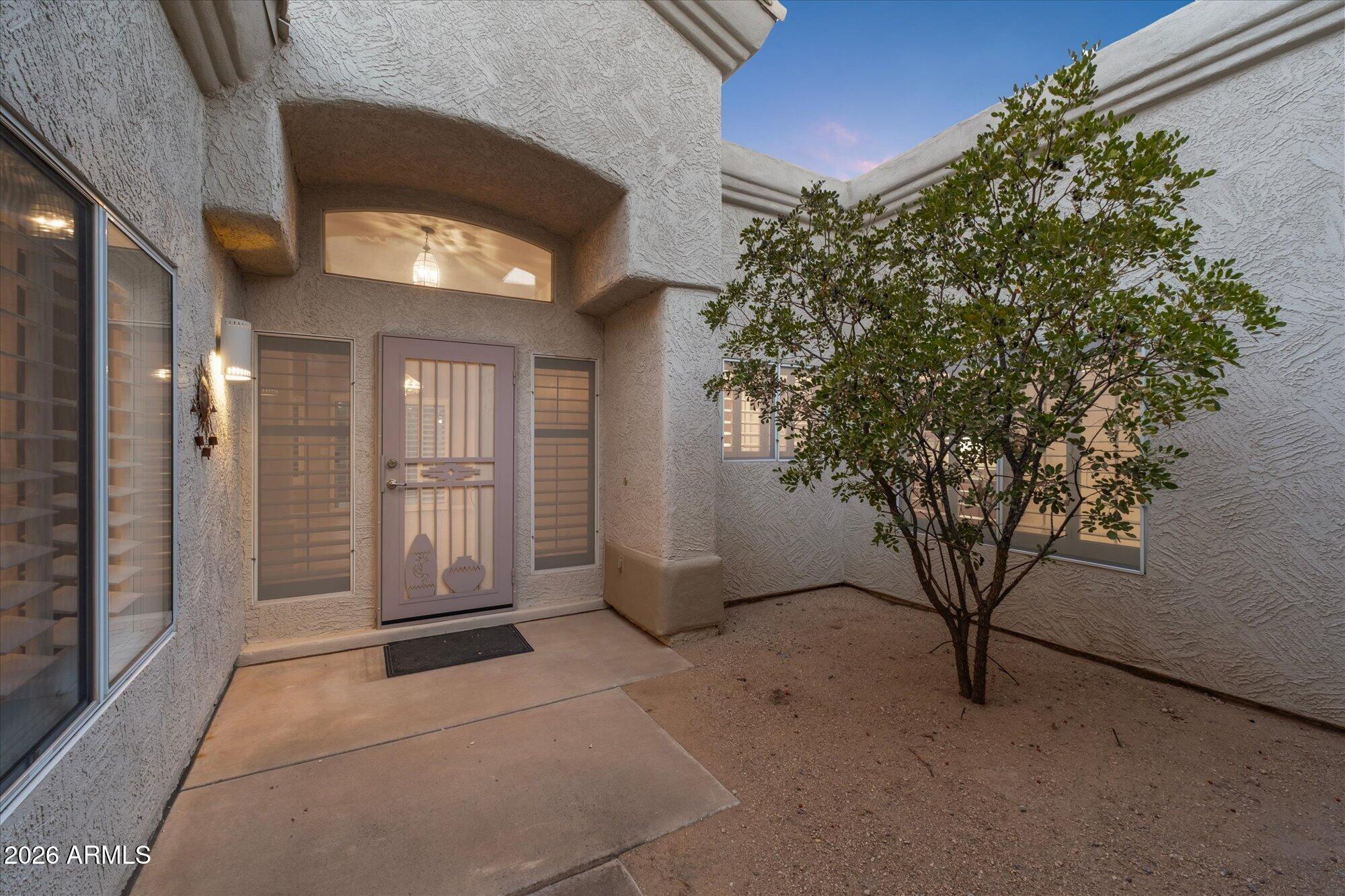 4738 E CASEY Lane