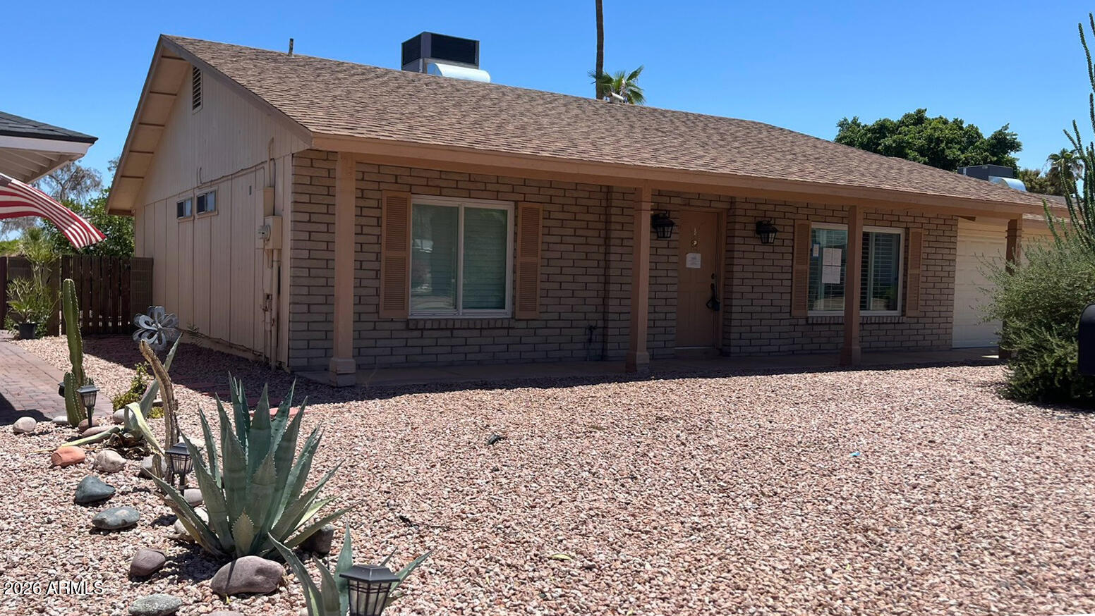 Properties 1 11233 S TOMAH Street