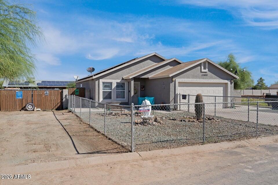 ARIZONA CITY UNIT FIFTEEN - Residential