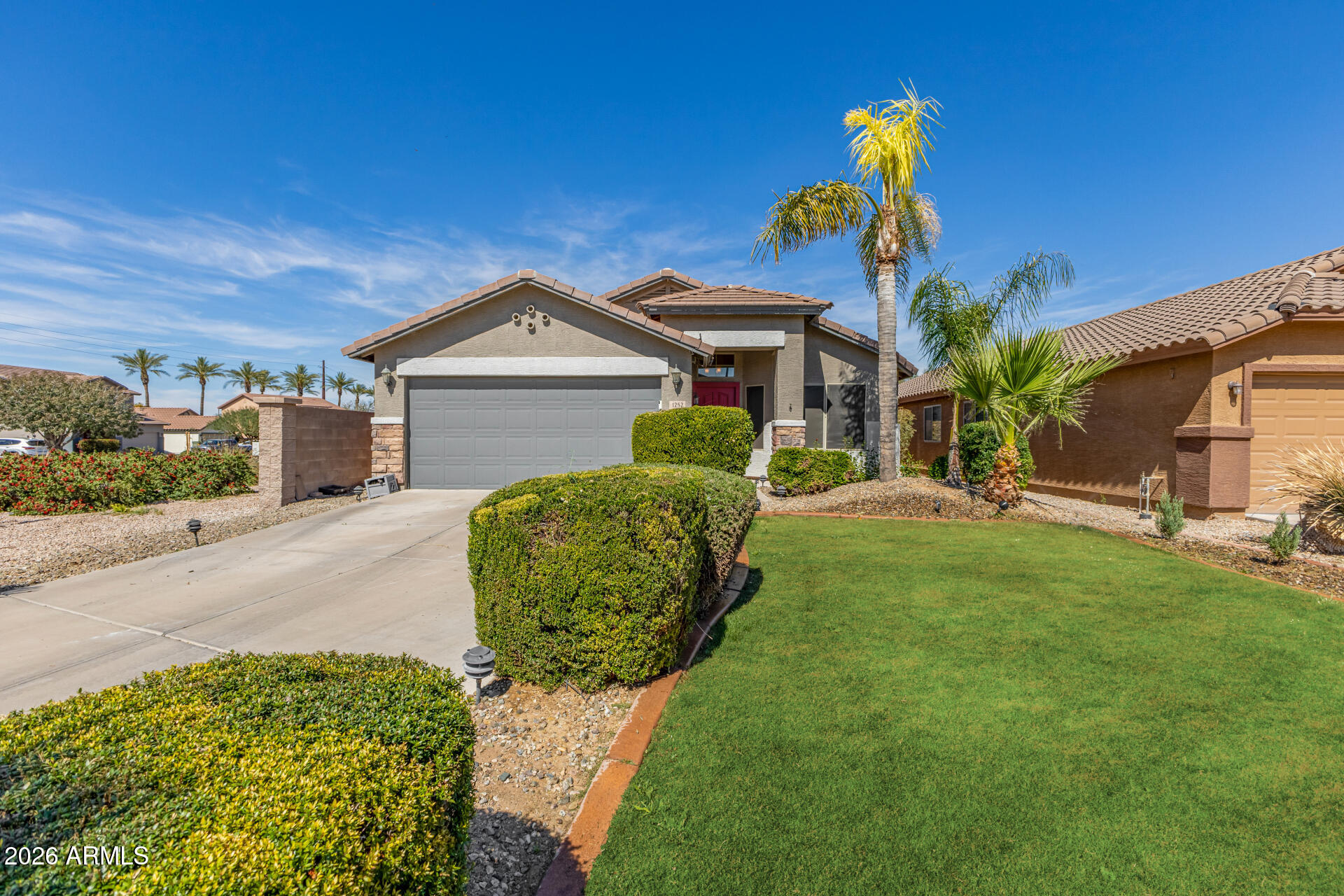 1252 W OAK TREE Lane