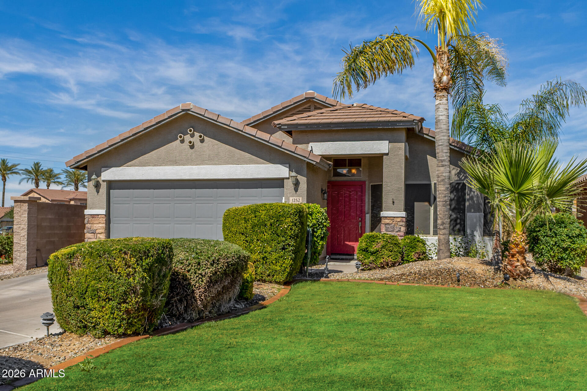 1252 W OAK TREE Lane