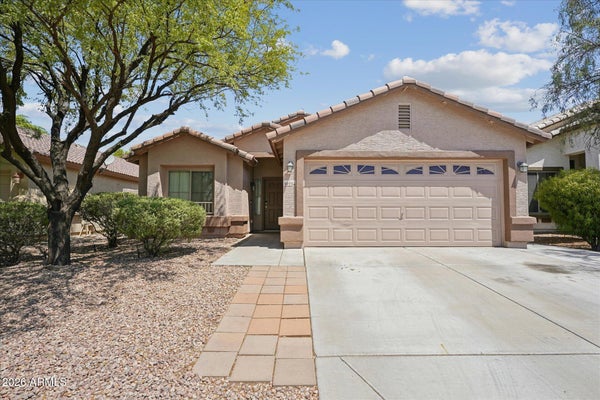 10234 W VELIANA WAY, TOLLESON, AZ 85353 - Image ce4da207dad0c5bbaf6cd267d522138f/400468364