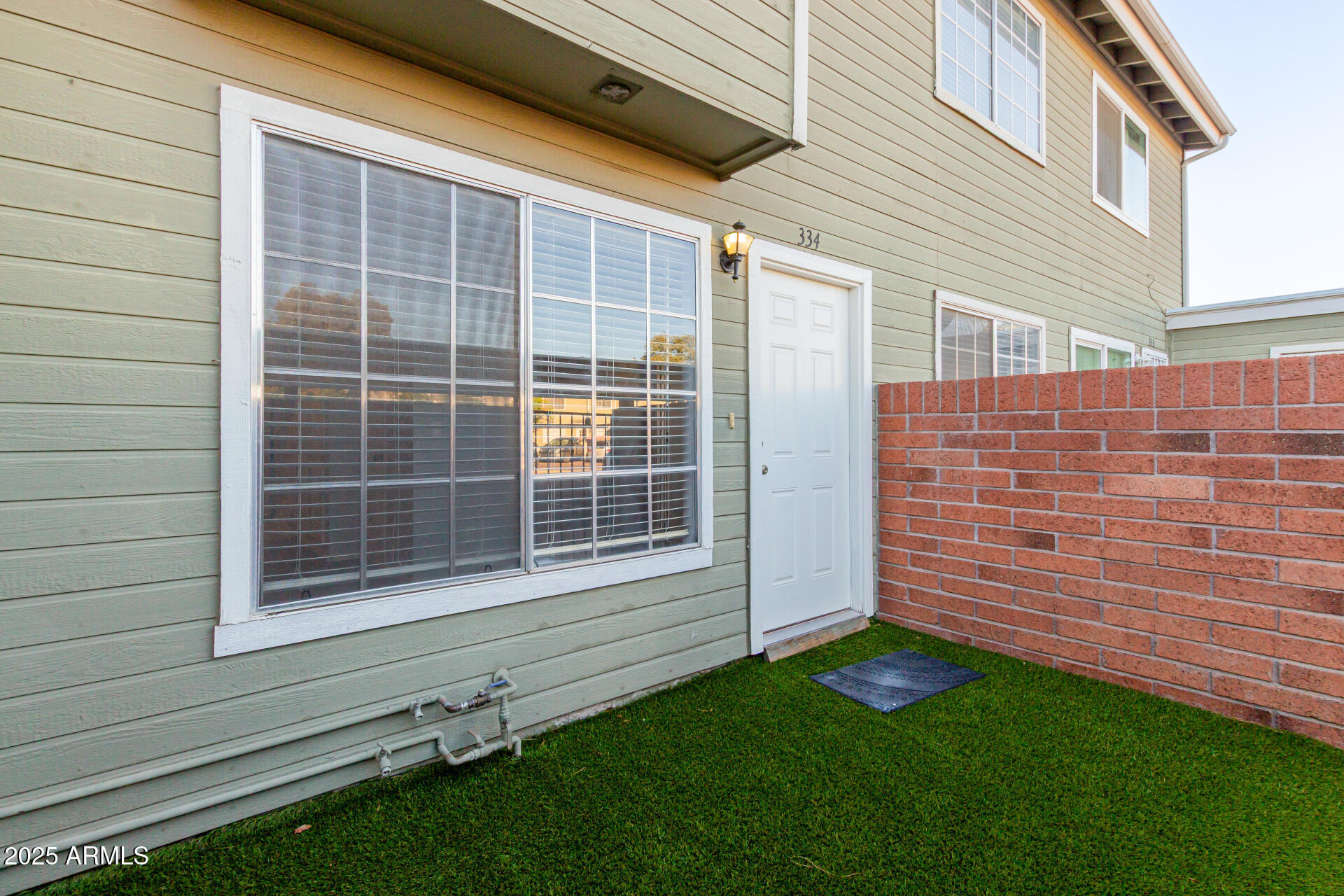 2301 E UNIVERSITY Drive 334