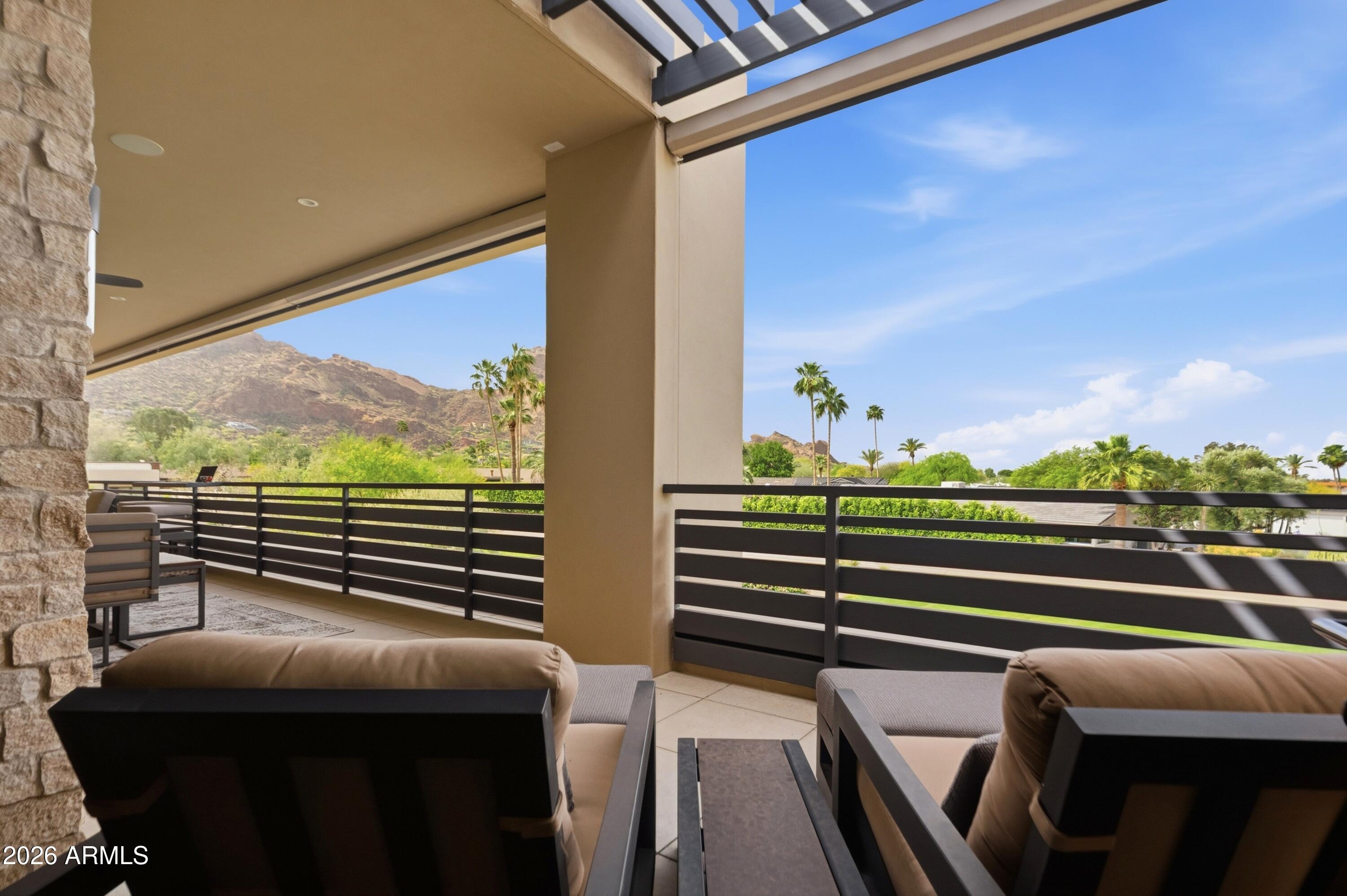 Paradise Valley, Arizona, 85253, United States, 3 Bedrooms Bedrooms, ,4 BathroomsBathrooms,Residential,Active,2032458