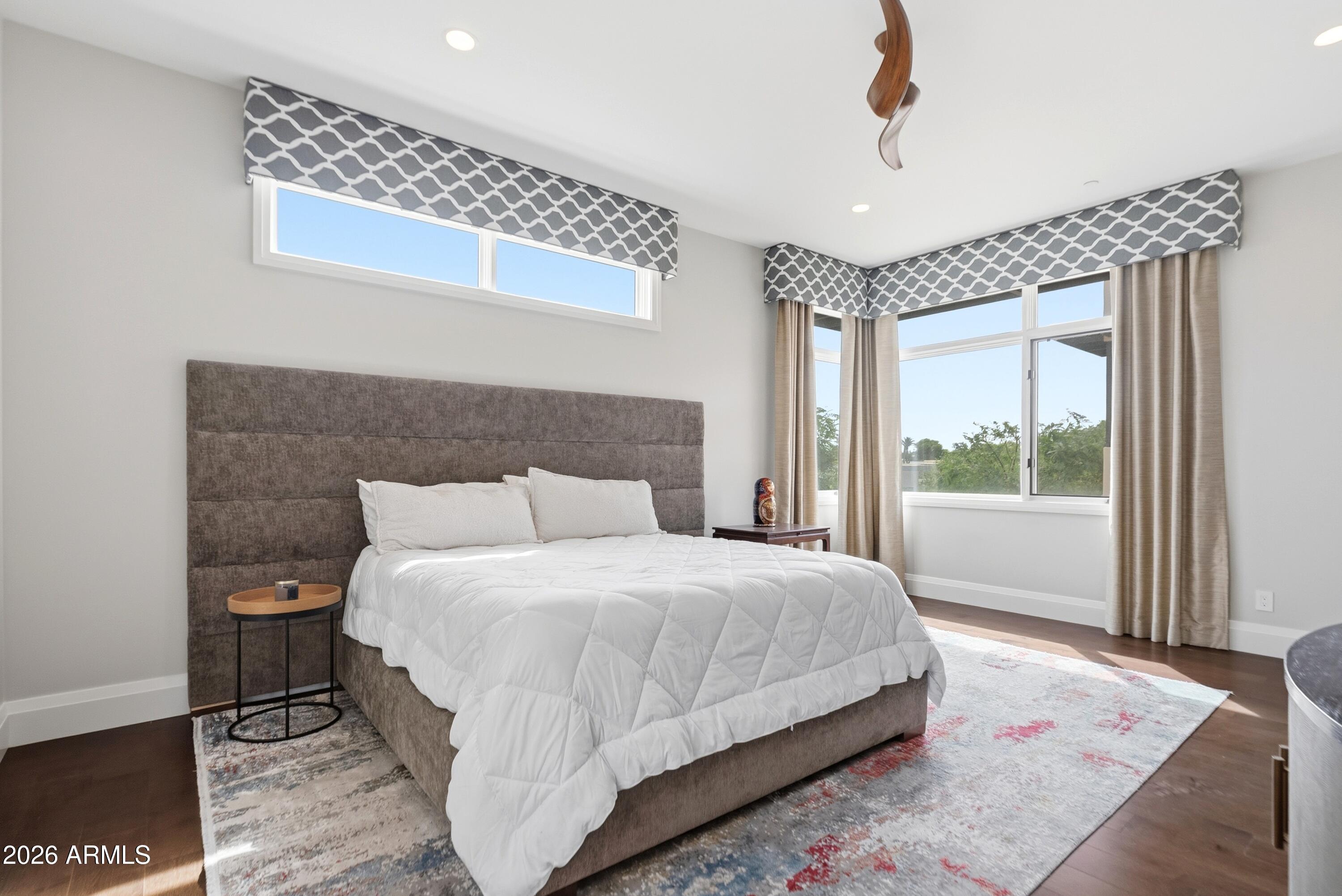 Paradise Valley, Arizona, 85253, United States, 3 Bedrooms Bedrooms, ,4 BathroomsBathrooms,Residential,Active,2032458