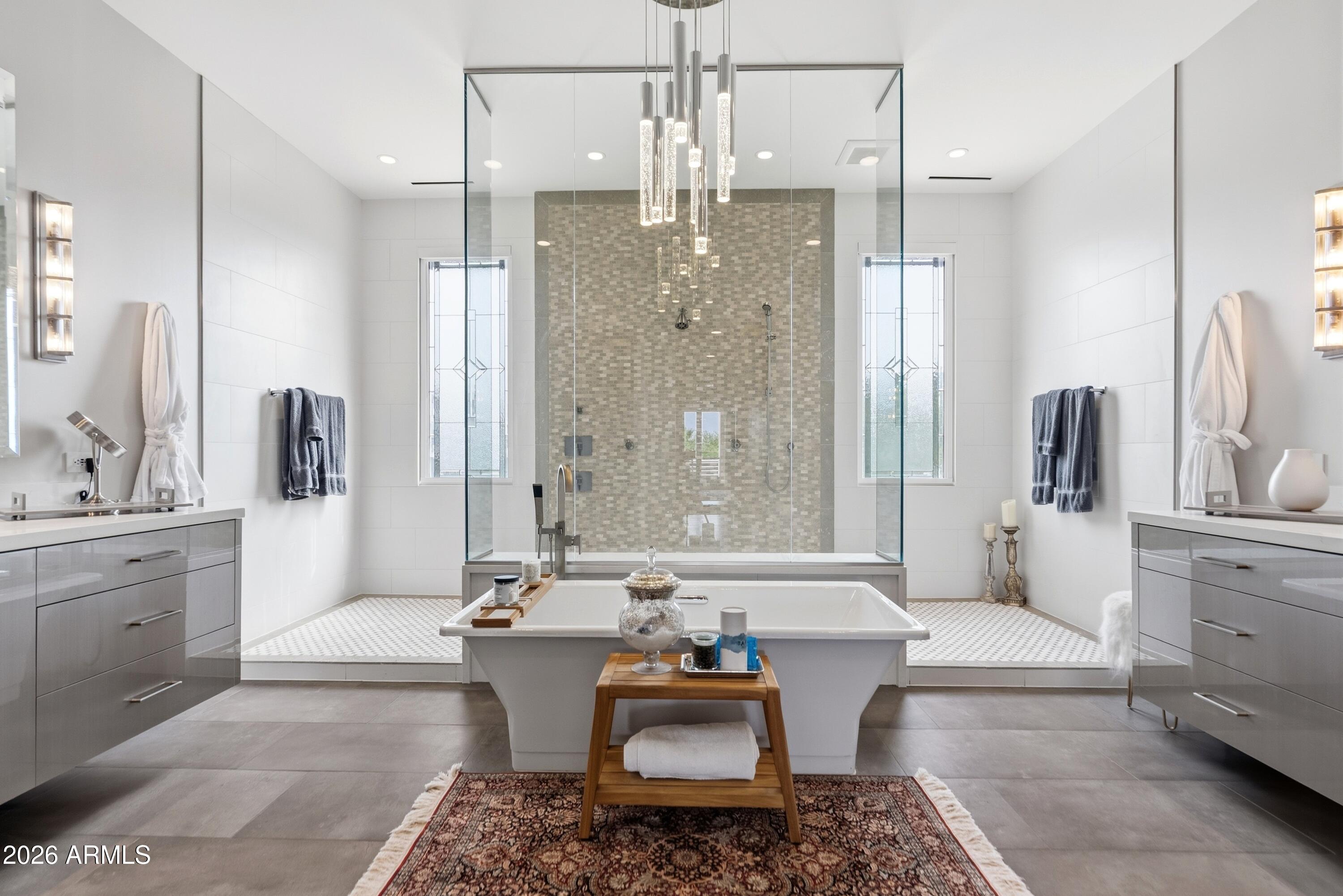 Paradise Valley, Arizona, 85253, United States, 3 Bedrooms Bedrooms, ,4 BathroomsBathrooms,Residential,Active,2032458