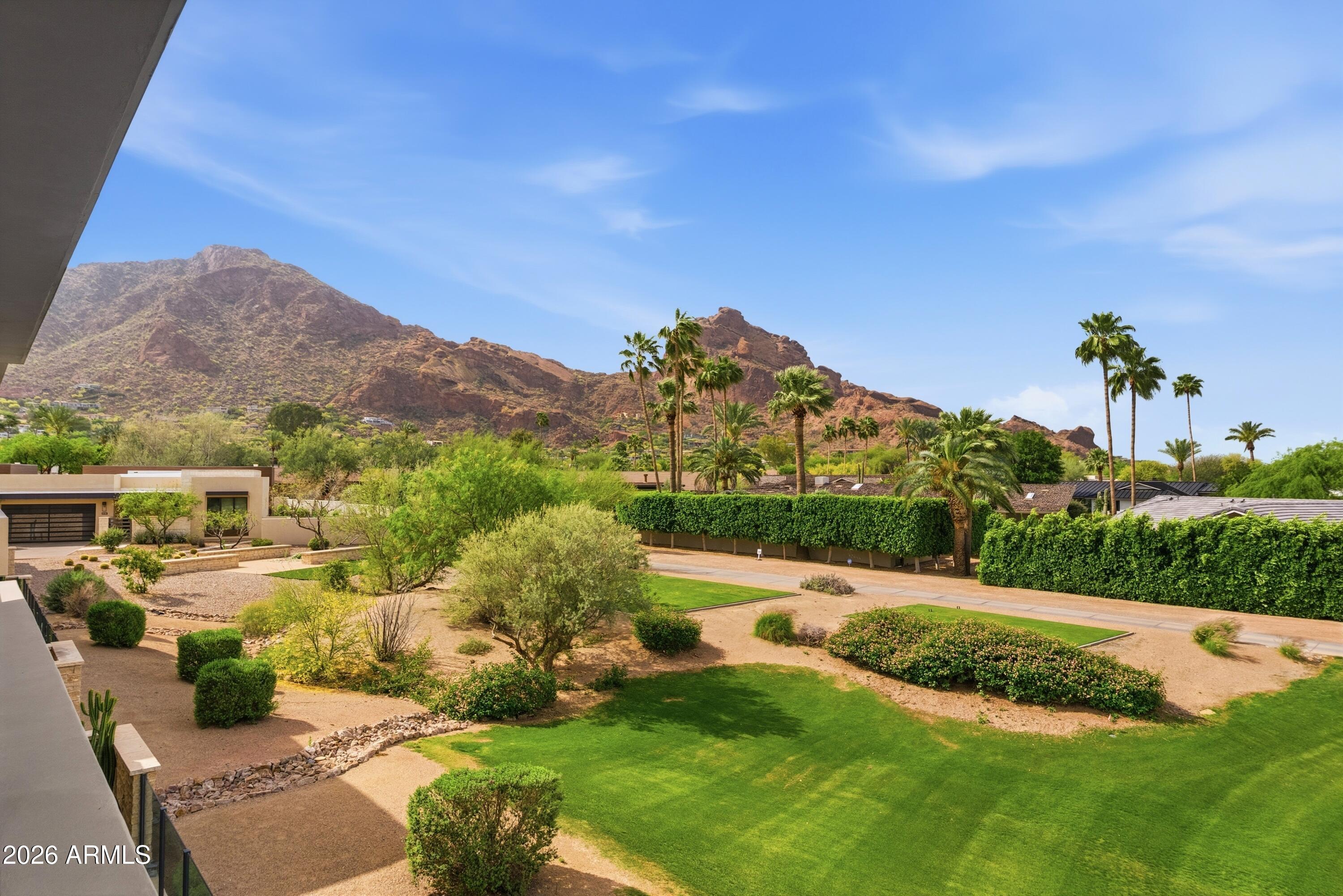 Paradise Valley, Arizona, 85253, United States, 3 Bedrooms Bedrooms, ,4 BathroomsBathrooms,Residential,Active,2032458