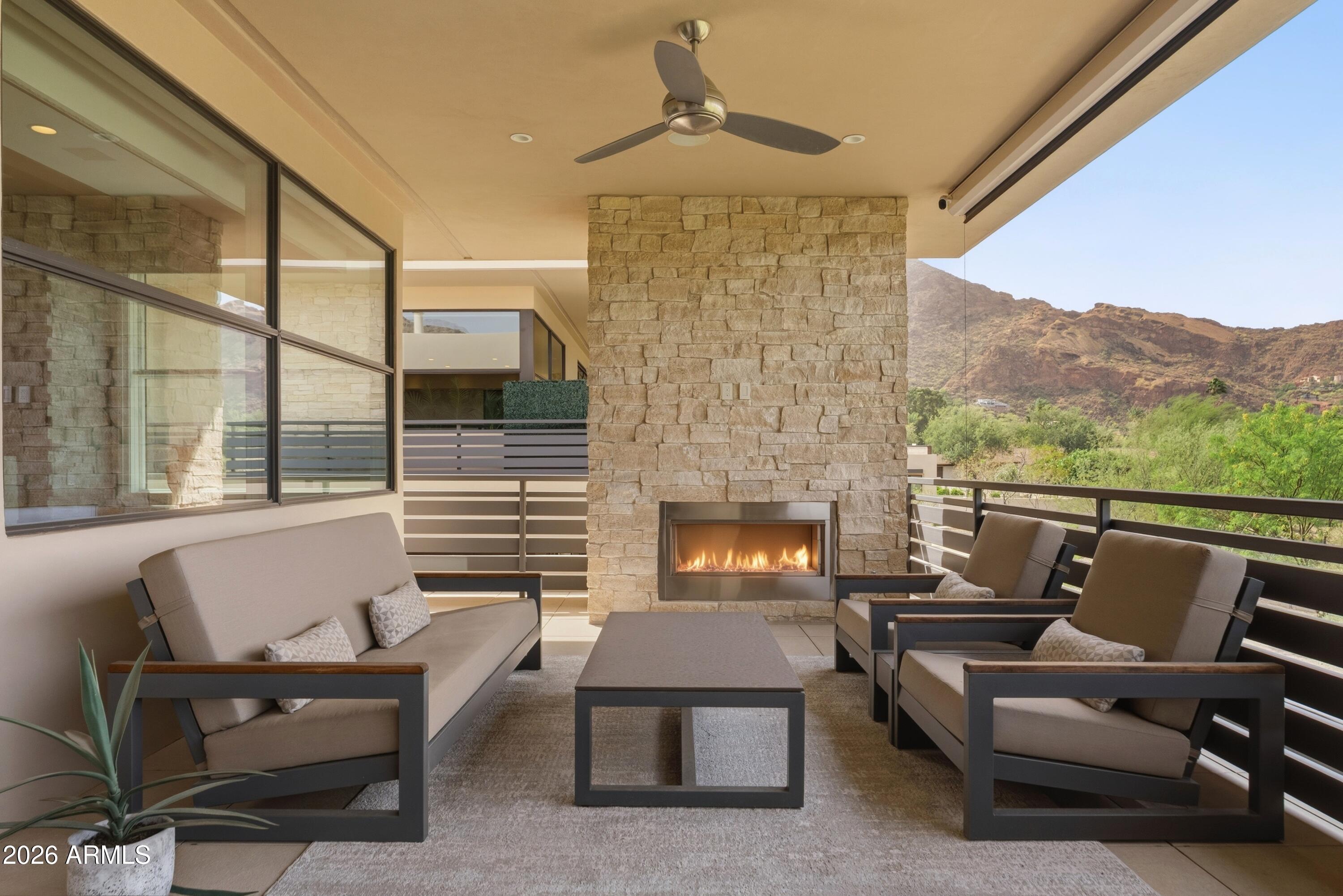 Paradise Valley, Arizona, 85253, United States, 3 Bedrooms Bedrooms, ,4 BathroomsBathrooms,Residential,Active,2032458