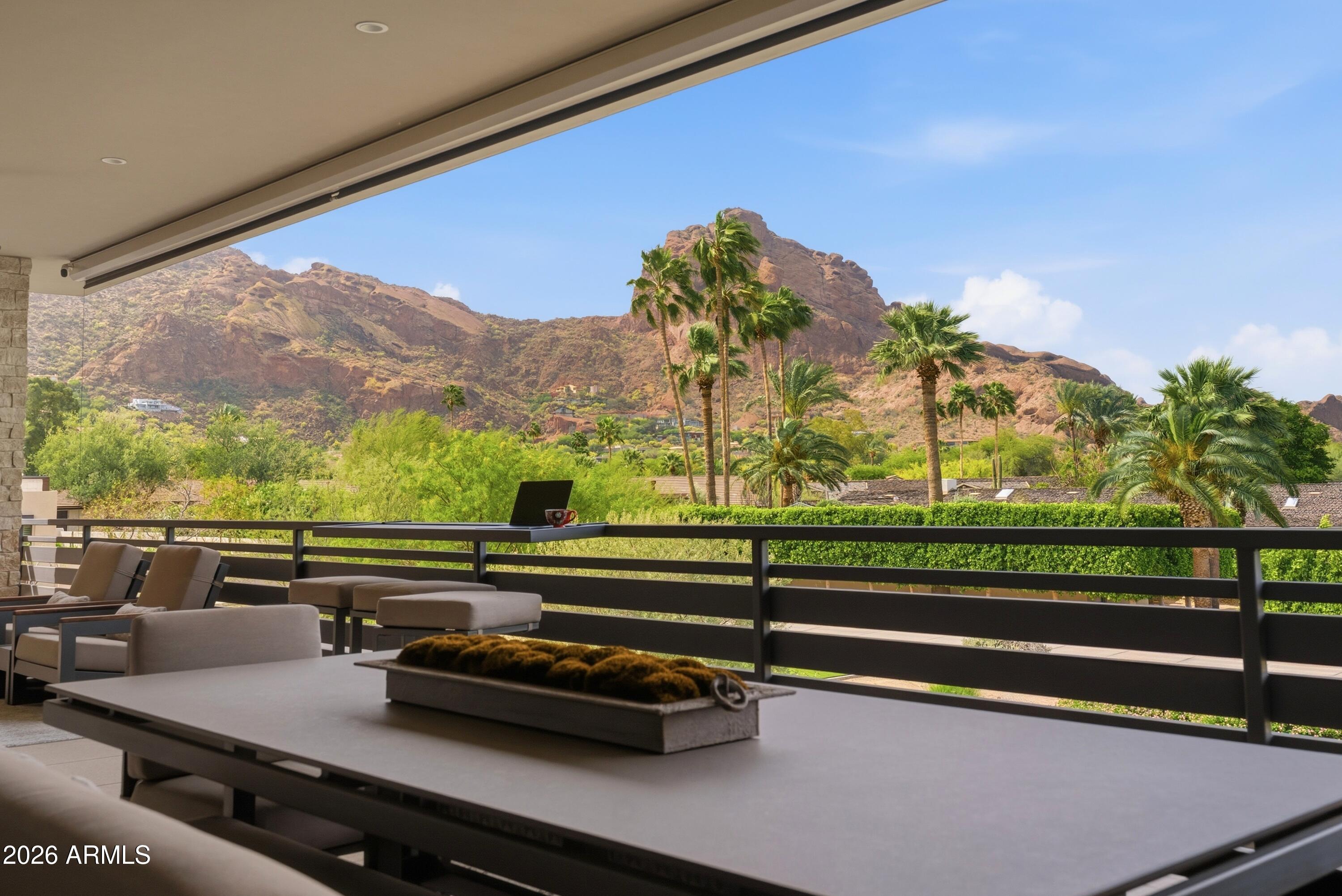 Paradise Valley, Arizona, 85253, United States, 3 Bedrooms Bedrooms, ,4 BathroomsBathrooms,Residential,Active,2032458
