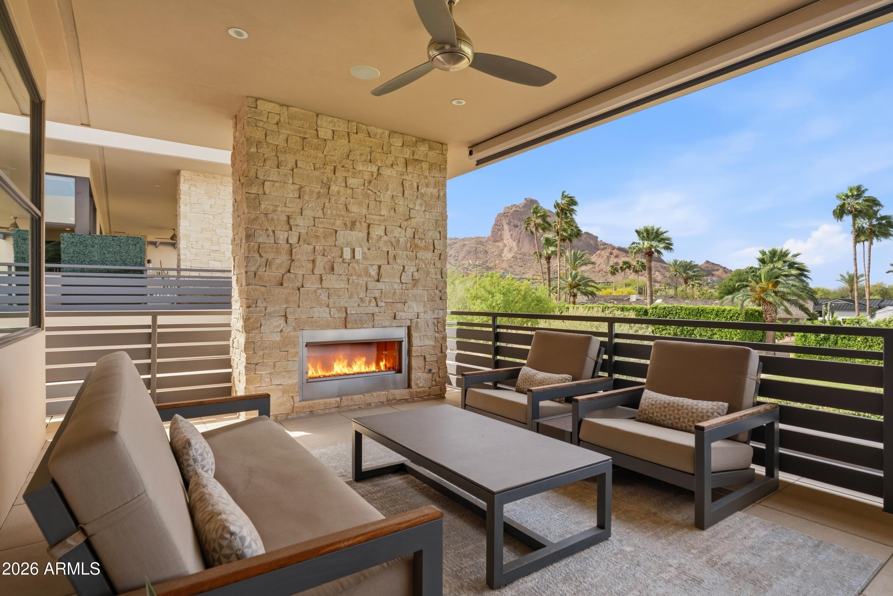 Paradise Valley, Arizona, 85253, United States, 3 Bedrooms Bedrooms, ,4 BathroomsBathrooms,Residential,Active,2032458