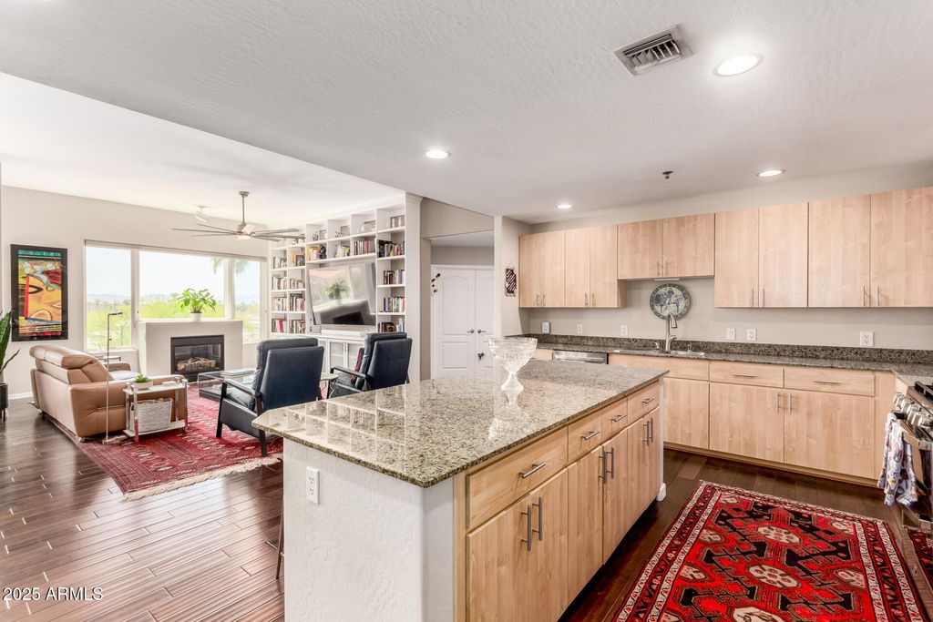 Photo of 16 W Encanto Boulevard #308, Phoenix, AZ 85003 (MLS # 6849751)