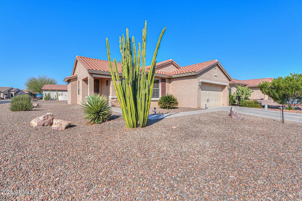 Photo of 5256 N Gila Trail Drive, Eloy, AZ 85131 (MLS # 6996173)