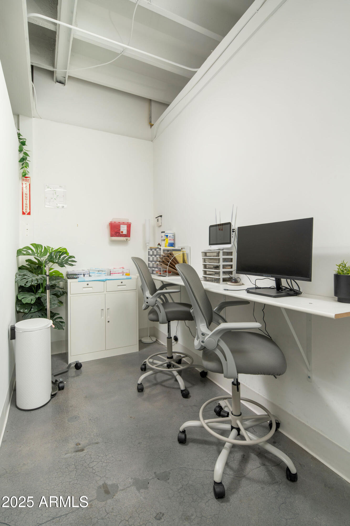 4750 N CENTRAL Avenue C-2