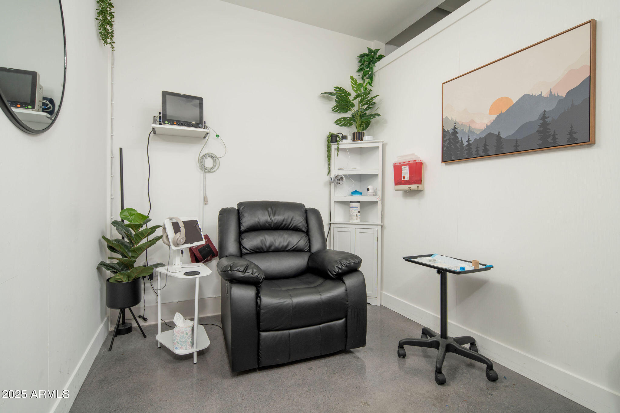 4750 N CENTRAL Avenue C-2