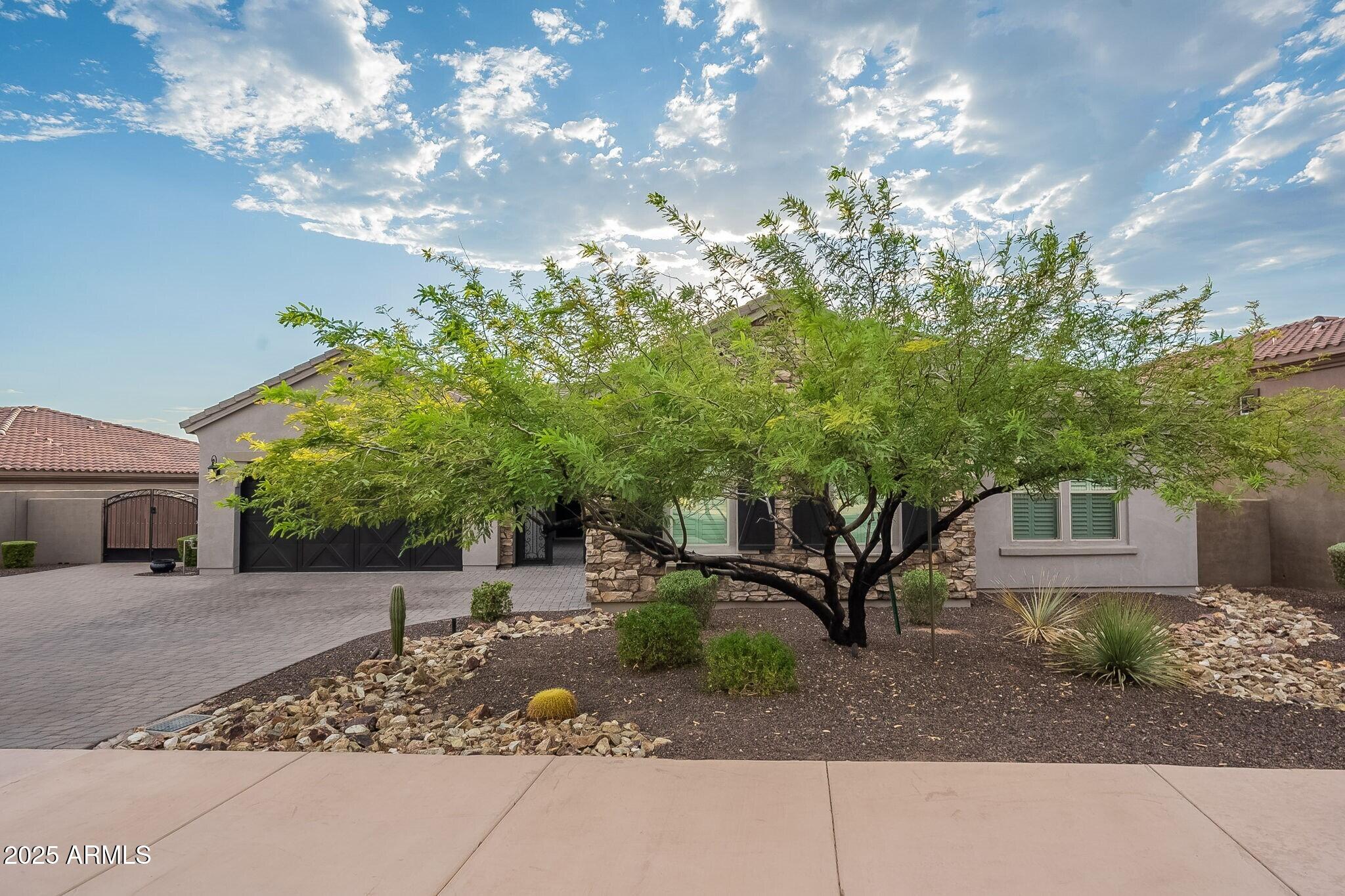 10958 N 137TH Street