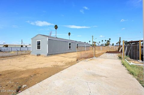 7041 N 80TH Drive Glendale AZ 85303