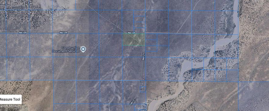 20 Acres less than 15 minutes from St. Johns with good road access and no HOA.  Have your own piece of nature with beautiful scenery with piece and quiet.  Seller may finance.  Agent is closely related to seller.