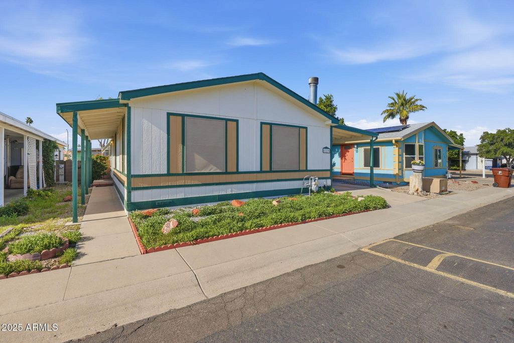 Photo of 11275 N 99th Avenue #119, Peoria, AZ 85345 (MLS # 6959730)