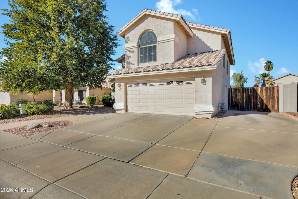 Photo of 1090 W Raven Drive, Chandler, AZ 85286 (MLS # 6976597)