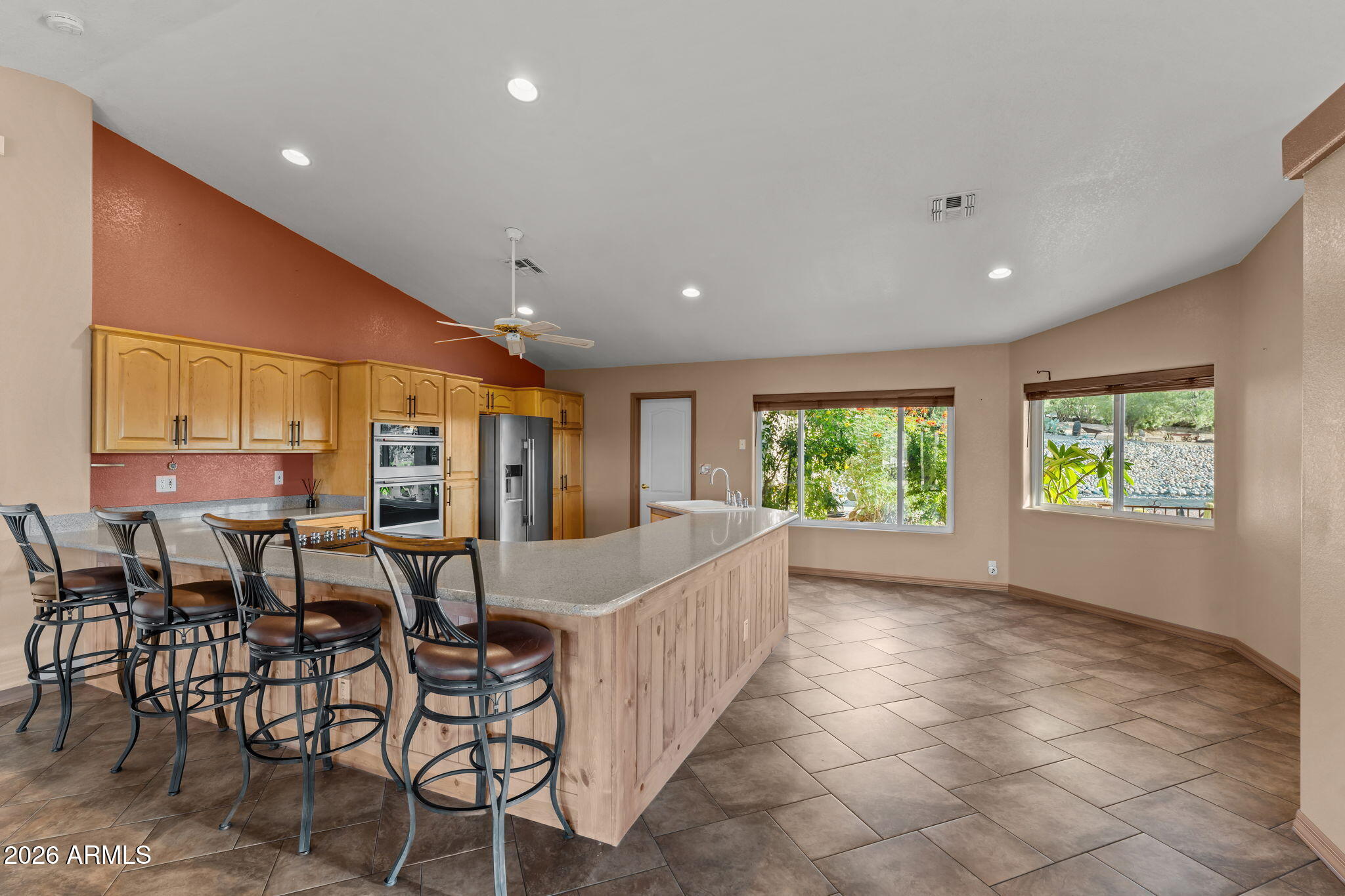 90 W TURTLEBACK Lane