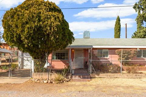 Single Family Residence in Bisbee AZ 617 OLIVER Circle.jpg