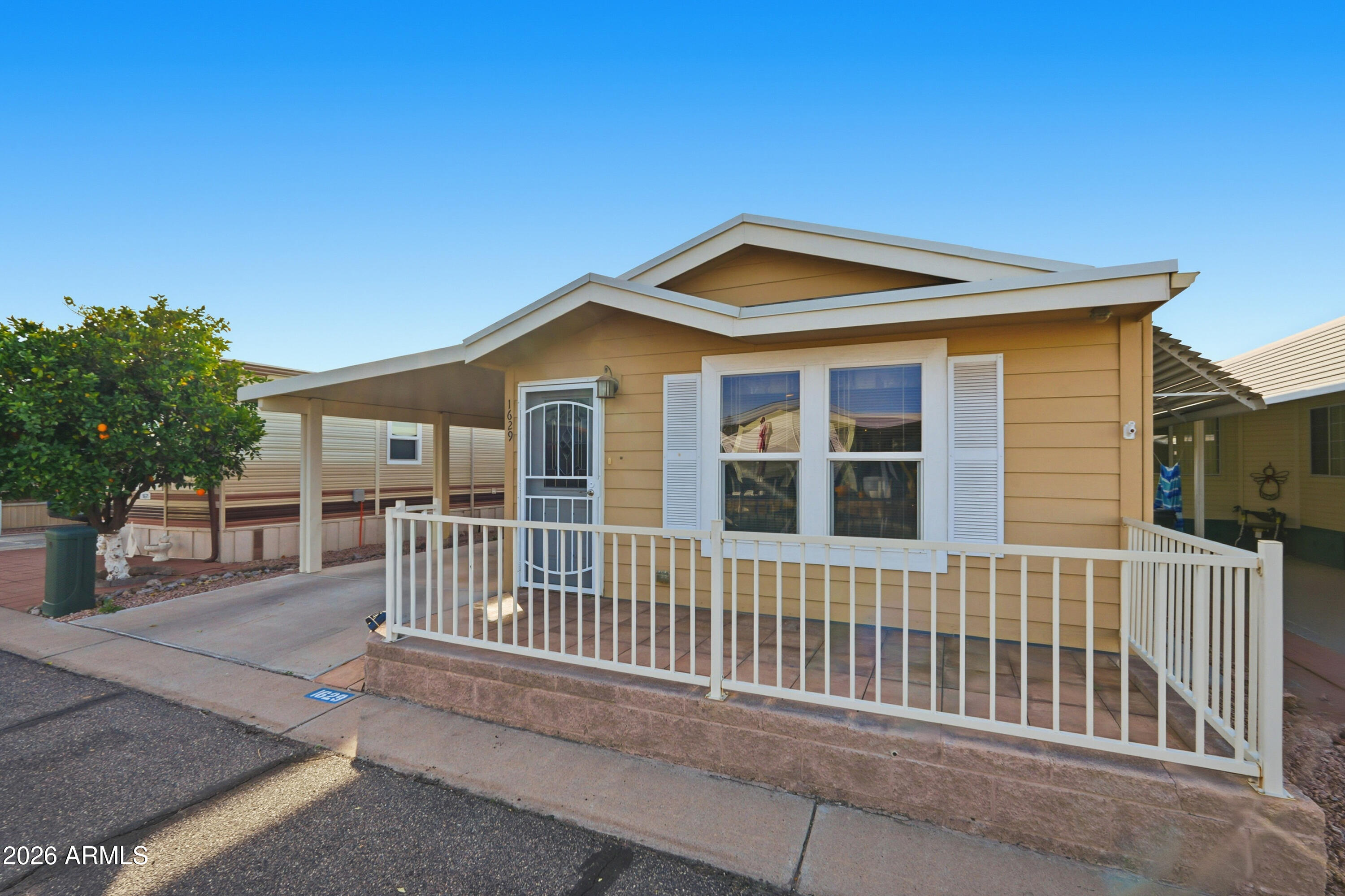 8700 E UNIVERSITY Drive 1629