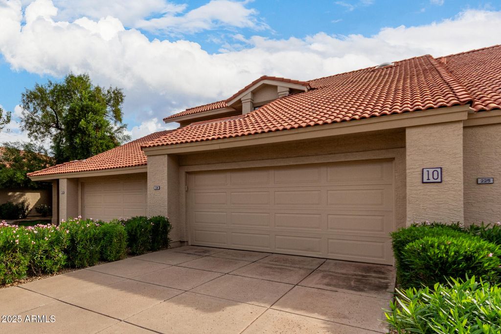 Photo of 11515 N 91st Street #126, Scottsdale, AZ 85260 (MLS # 6948267)