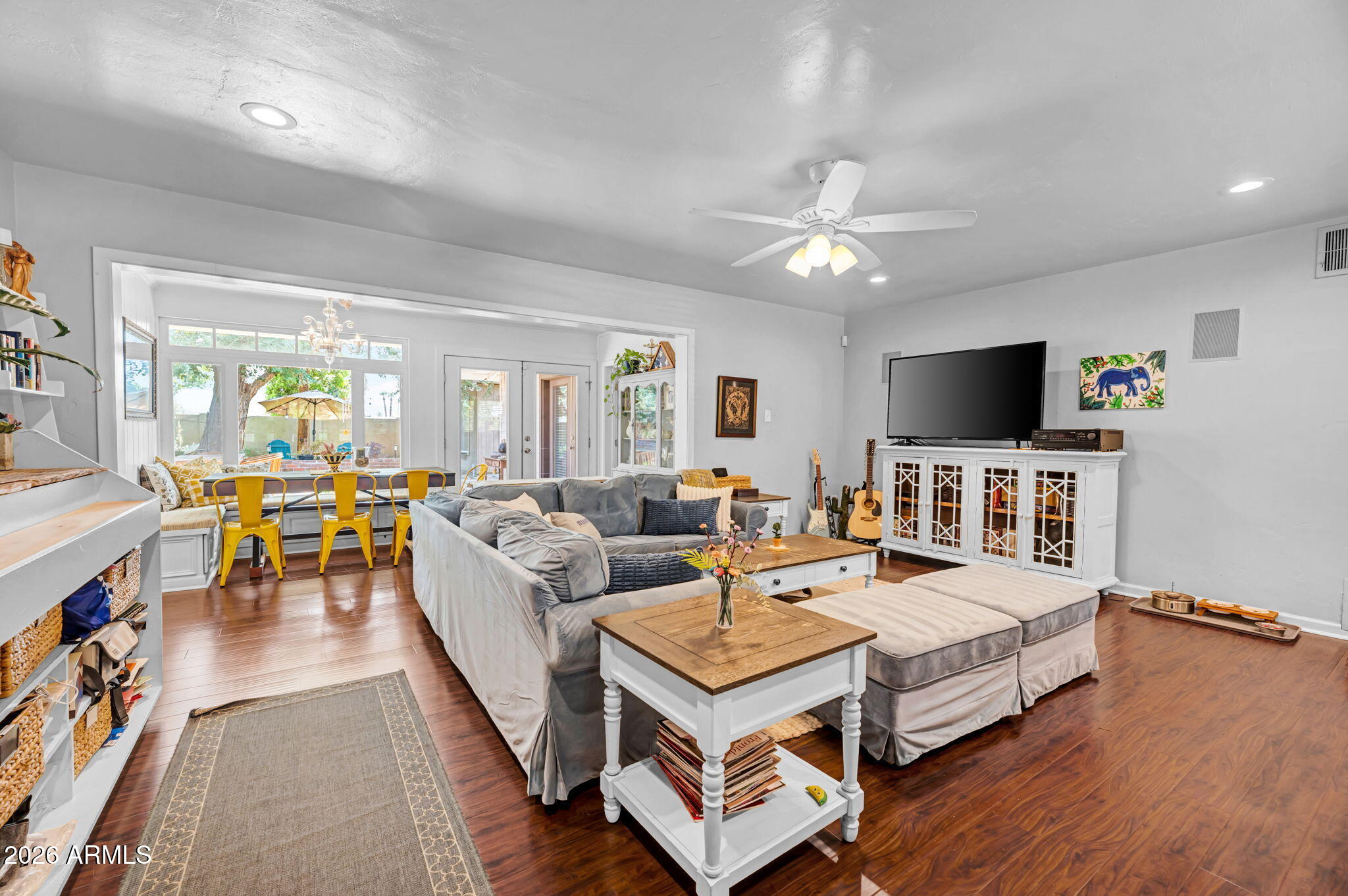 345 E ORANGE Drive