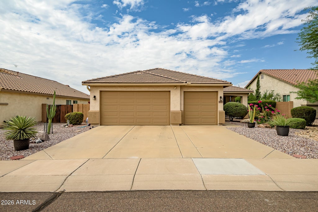 Photo of 2945 W Goldmine Mountain Drive, San Tan Valley, AZ 85144 (MLS # 7067828)