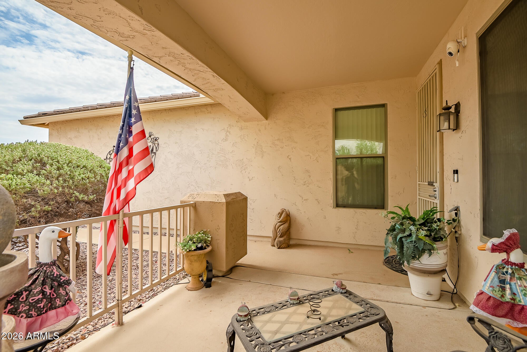 2945 W GOLDMINE MOUNTAIN Drive