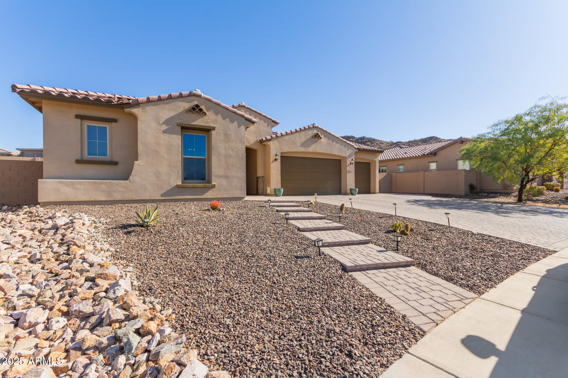 16221 S 35TH Drive
